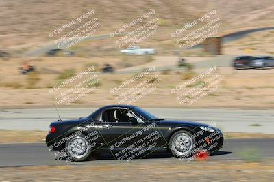 media/Oct-01-2022-Team Topak Racing (Sat) [[f860fb51be]]/2-Inter Low 2/session 1 turn 3/